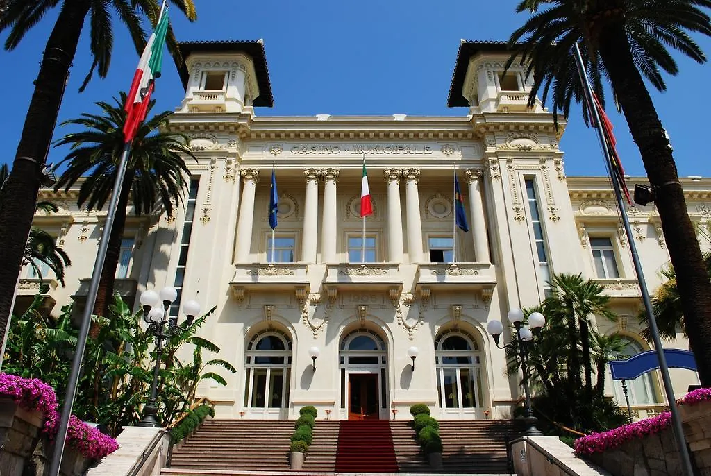 53 Solaro Apartments Sanremo